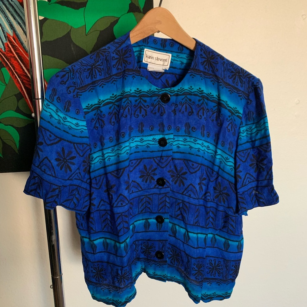 Women’s vintage crop button up